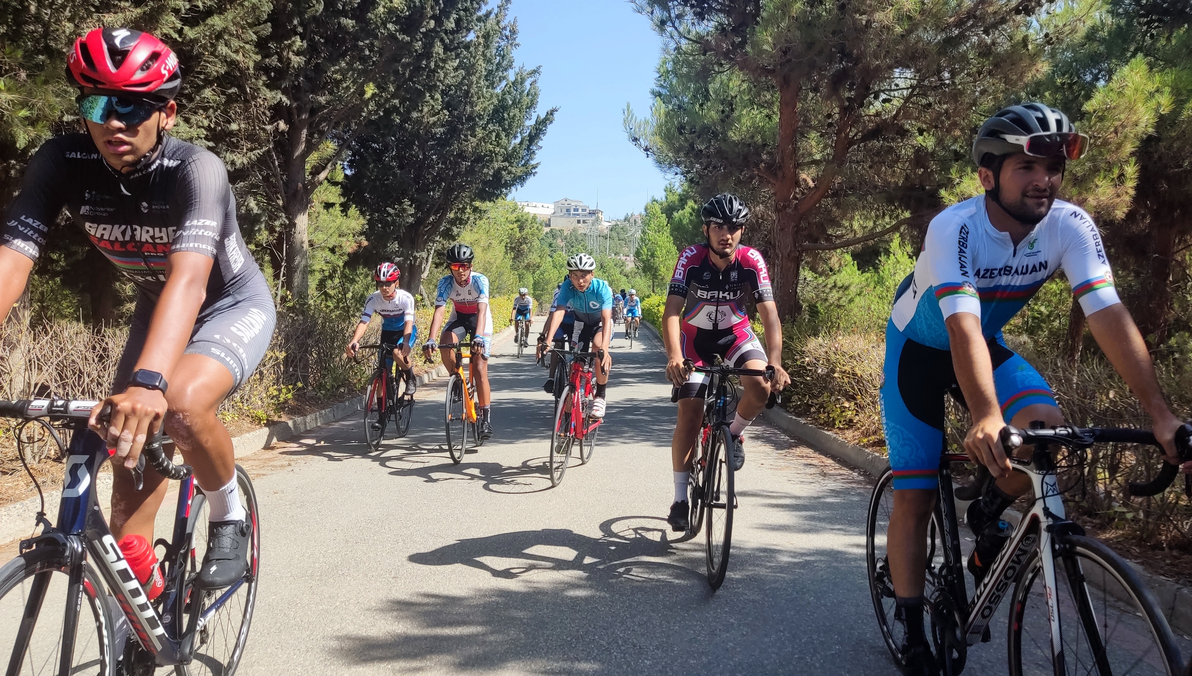 Şose velosipedi üzrə Federasiya Kuboku yarışının ikinci mərhələsi keçirilib